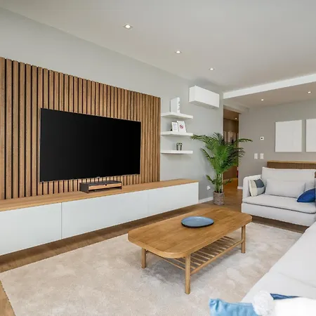 Apartment Luxury And Comfort Next To The Historic Center #1954